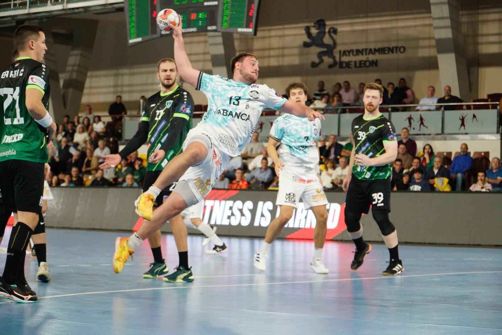 Las mejores imágenes del Abanca Ademar - RK Nexe