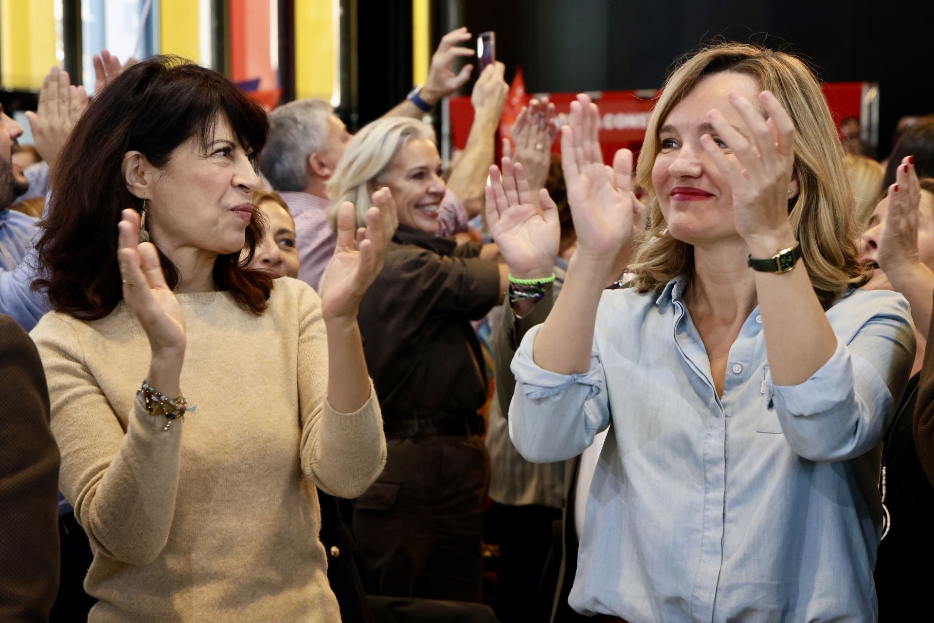 El acto del PSOE con Sánchez en León, en imágenes