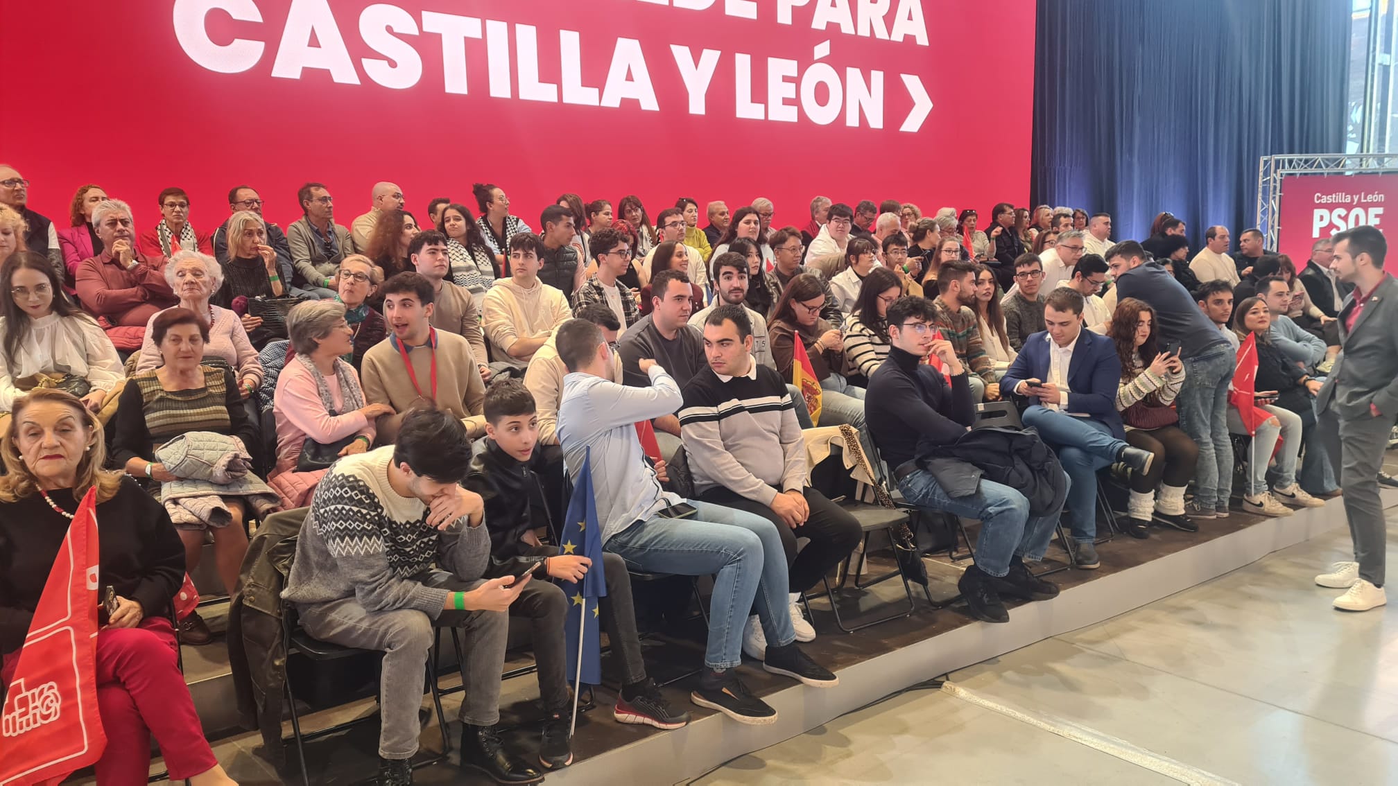 Las imágenes del acto de Sánchez con el PSOE en León