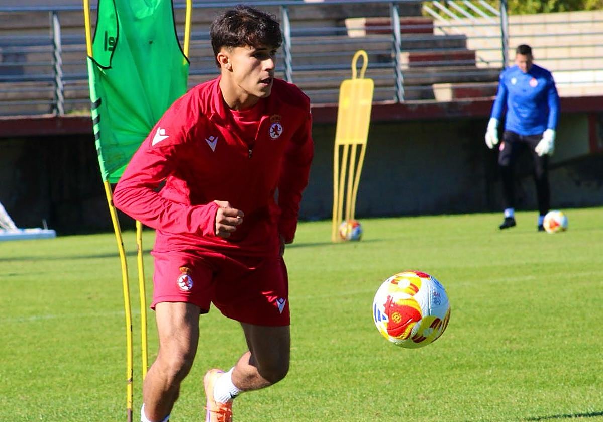 Larios, en un entrenamiento de la Cultural.