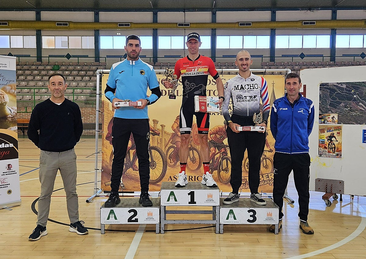 Imagen secundaria 1 - Ganadores October bike Astorga 2025 