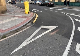 Ceda el paso dibujado en el suelo.