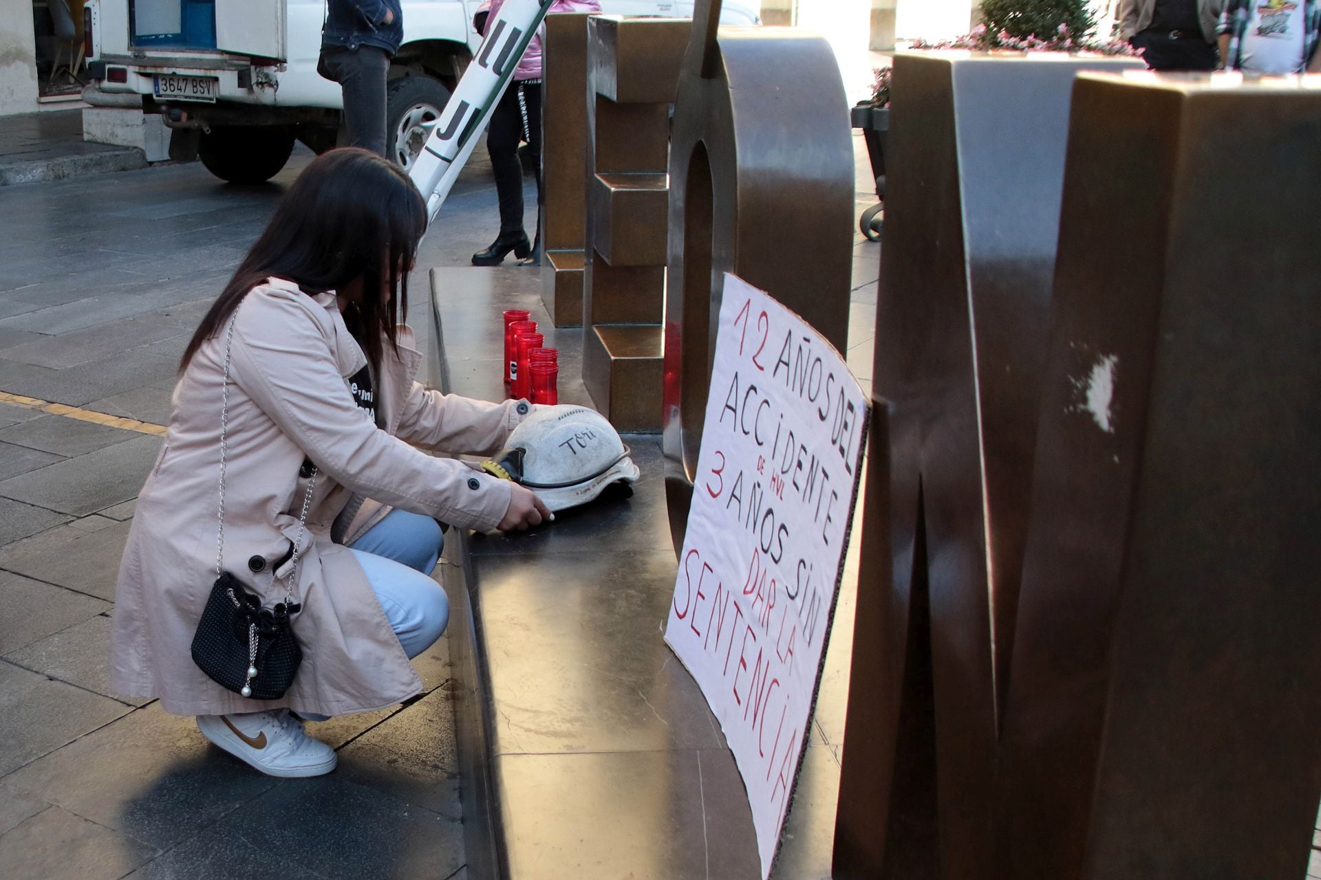 Las imágenes del aniversario de la muerte de seis mineros de la Hullera Vasco Leonesa