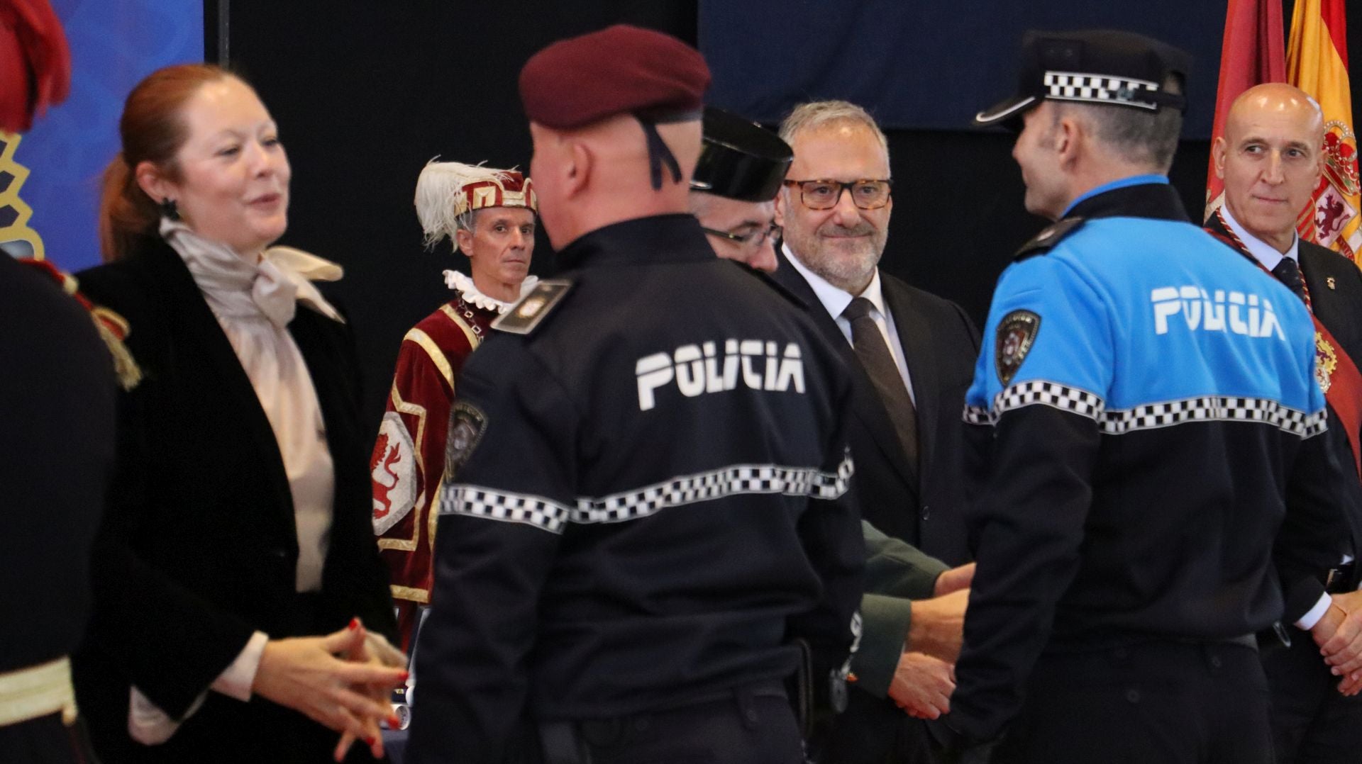 Las imágenes del homenaje de León a la Policía Local