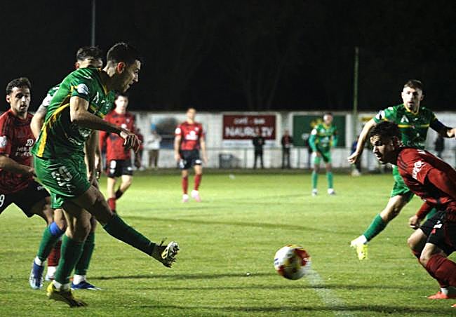 Cervero, en una acción del partido.
