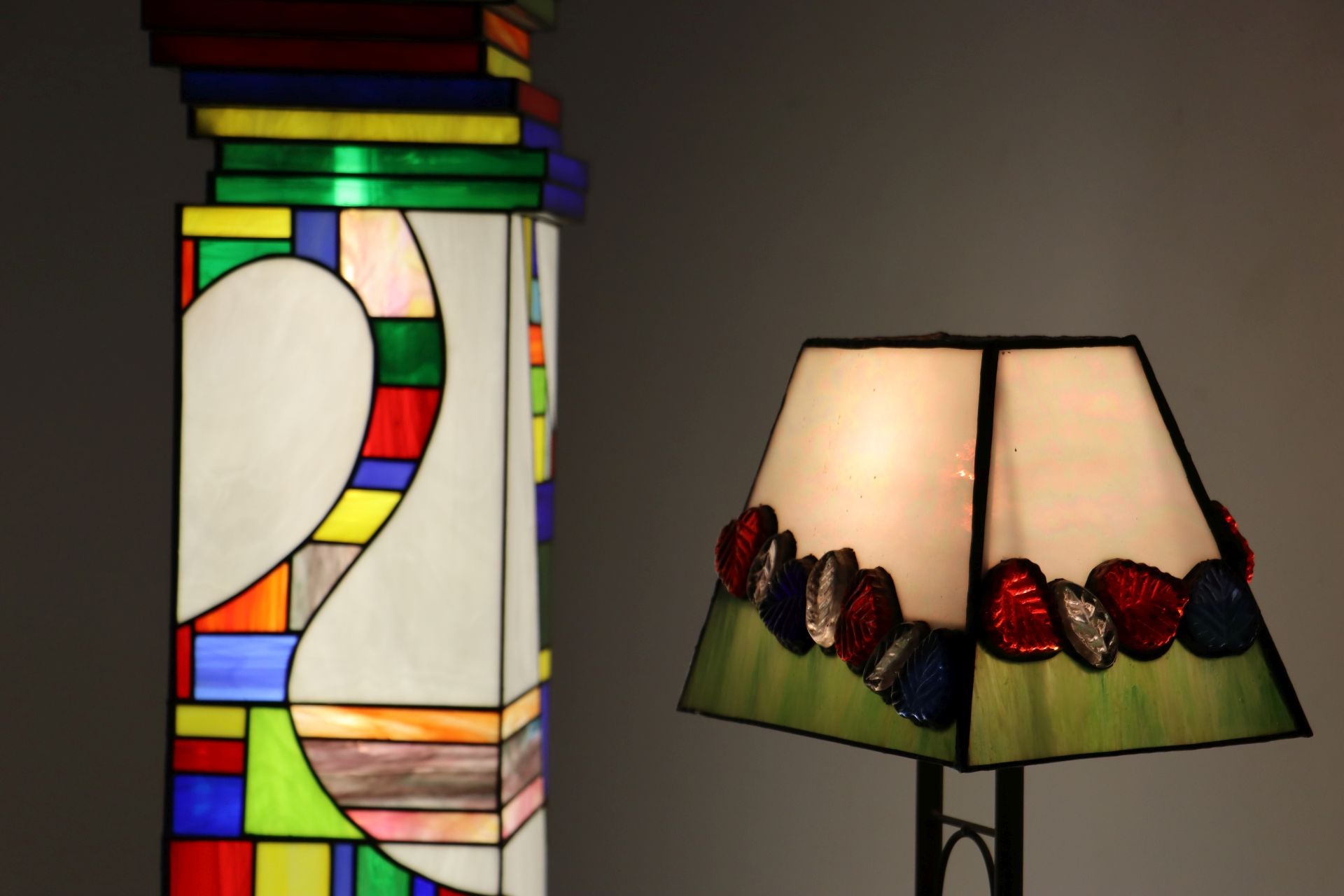 Las imágenes de la exposición del artista vidriero de León