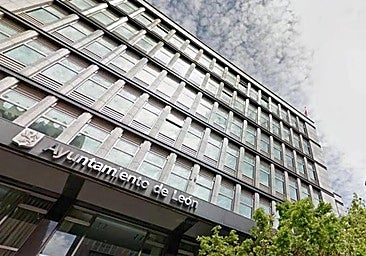 El Ayuntamiento de León amplía su plantilla y saca a oposición 98 plazas