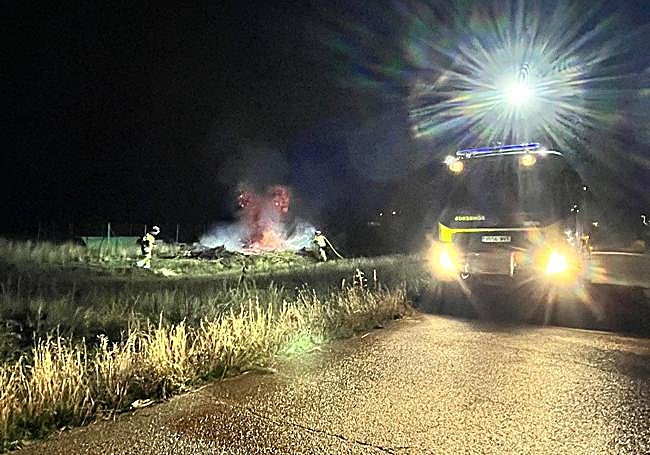 Intervención de bomberos del Sepeis.
