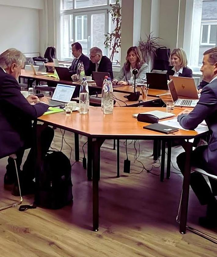 Imagen secundaria 2 - La Universidad de León refuerza su presencia en Europa con la consolidación jurídica de la alianza EURECA-PRO