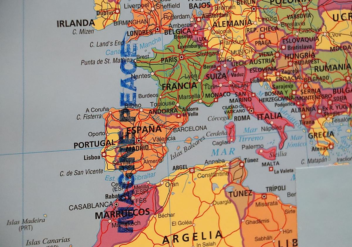 Ana resim - Leon, Yoko Ono'ya teslim oluyor: bizi hayal etmeye davet ettiği en iddialı sergisiyle Musac'ı büyülüyor