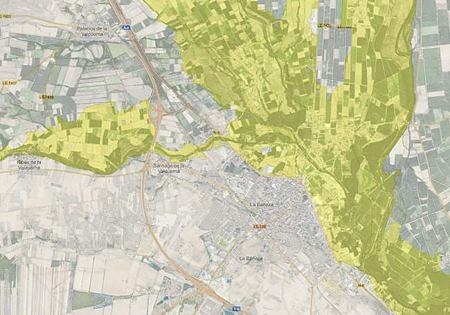 La Bañeza y poblaciones cercanas con el área de máxima inundación prevista -sombreado amarillo-.