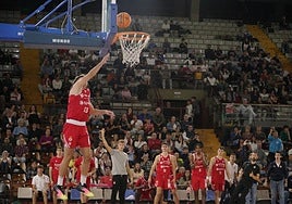 Imagen del último duelo copero de la Cultural.