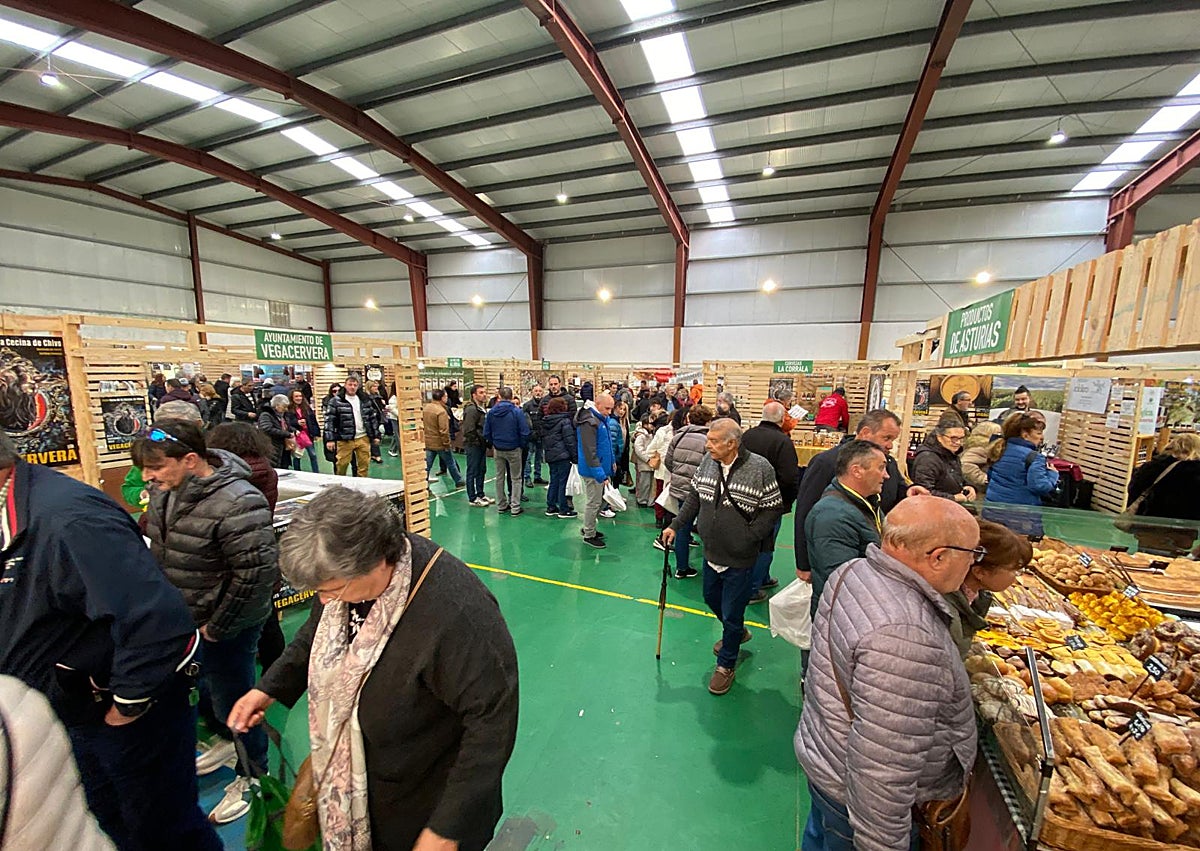 Imagen secundaria 1 - Feria de la Cecina de Chivo en Vegacervera 2025