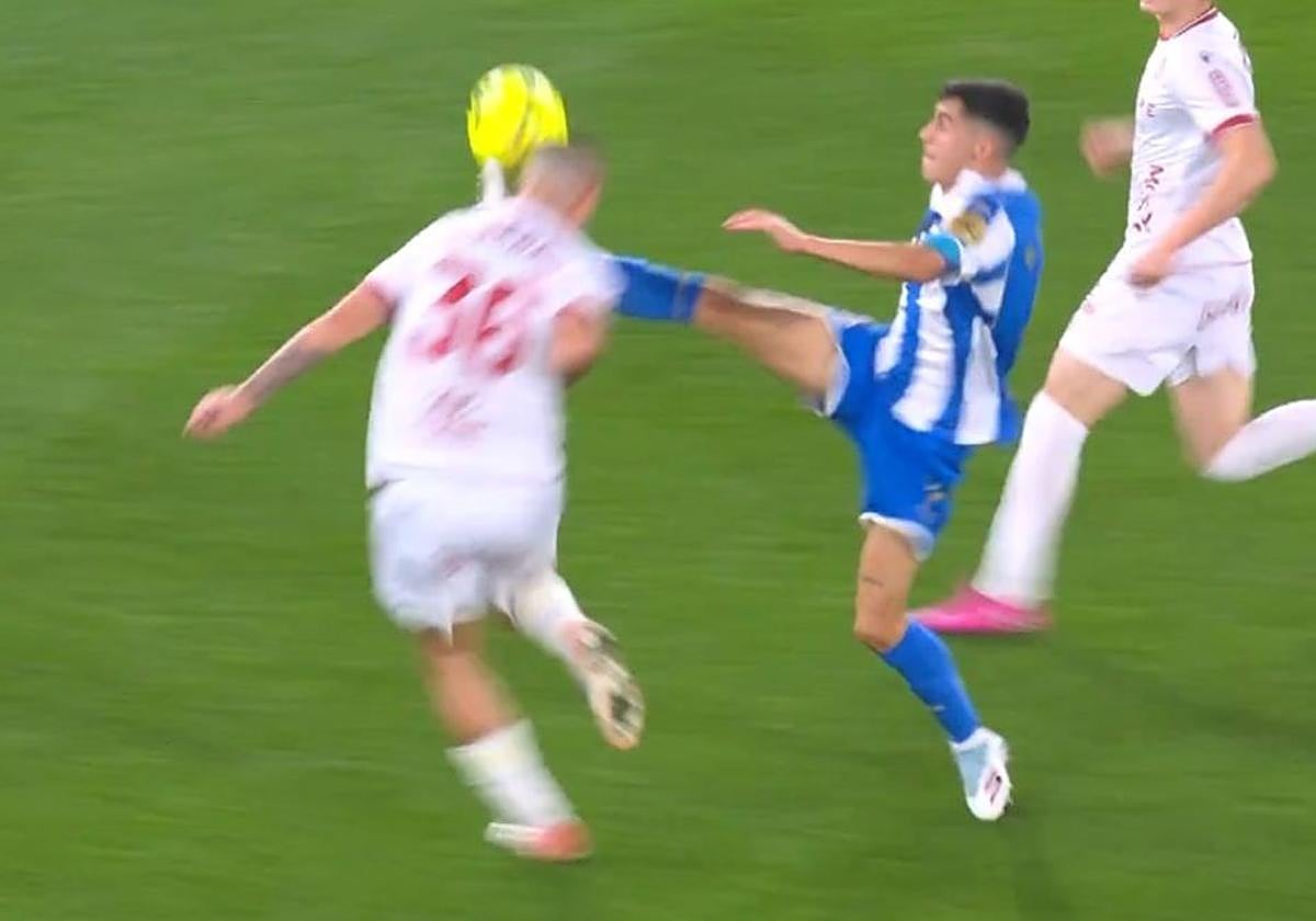 Imagen de la acción del juego brusco grave.