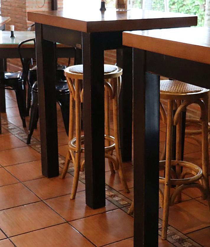 Imagen secundaria 2 - Imágenes del interior del establecimiento.