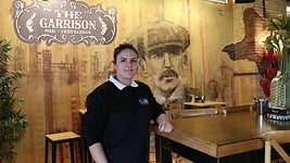 Imagen de Inma, una de las socias del establecimiento The Garrison.