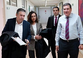 El consejero de Economía y Hacienda se reúne con UPL.