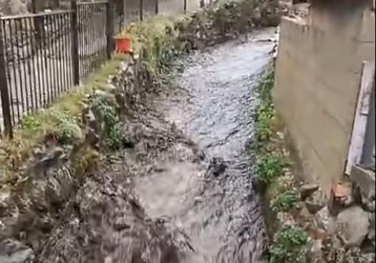 Imagen de uno de los arroyos de las Tierras de la Reina.