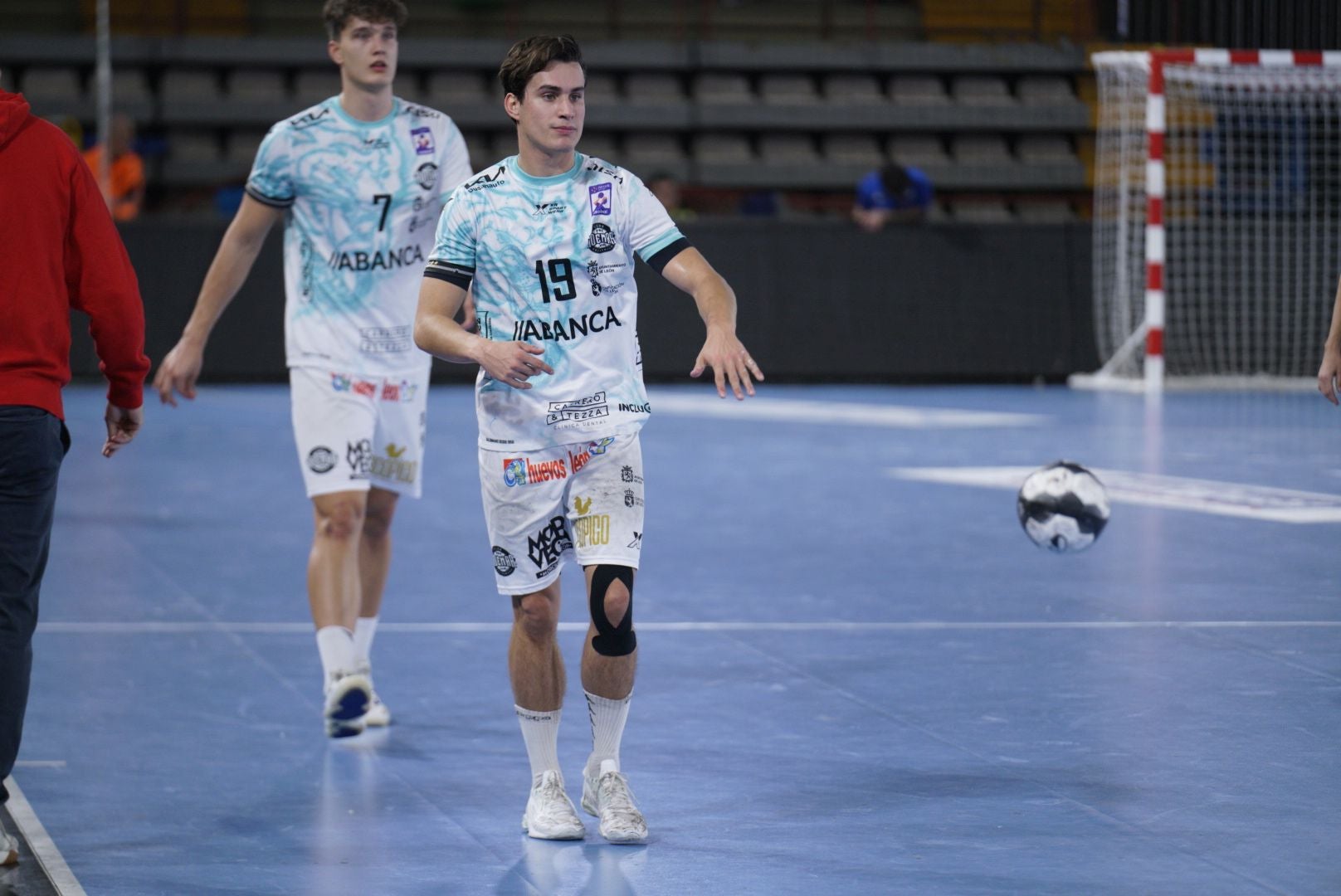 Las mejores imágenes del Abanca Ademar - F.C. Barcelona