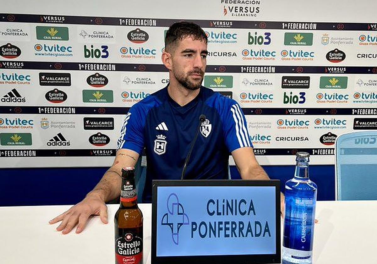 Undabarrena, en sala de prensa.