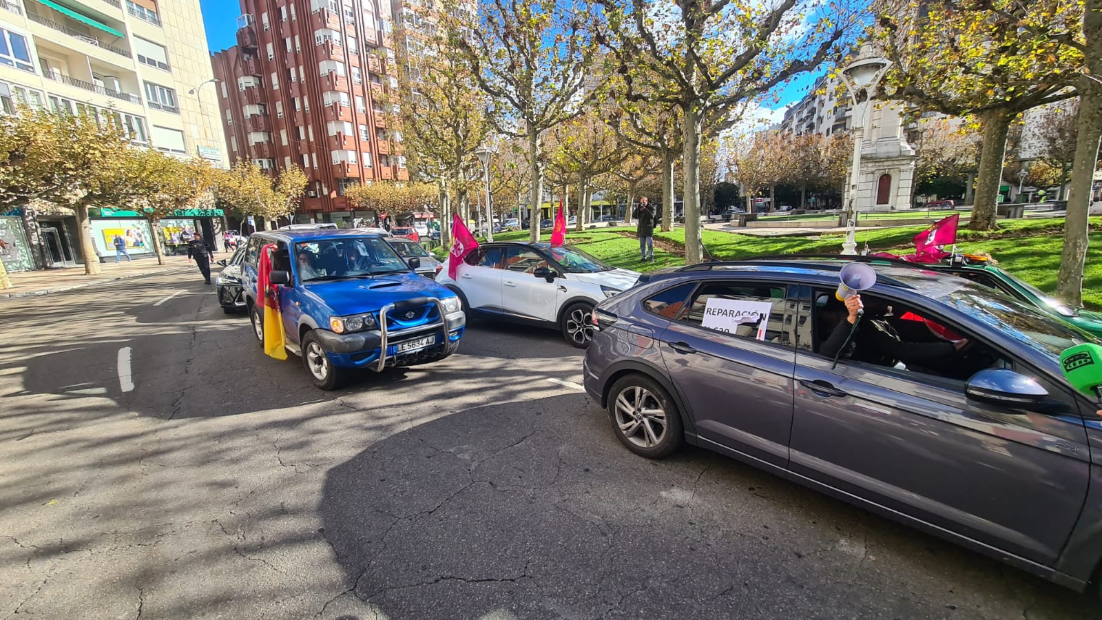 Las imágenes de la protesta de los vecinos de la N-630