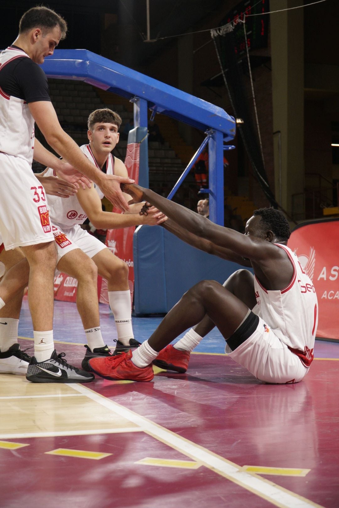 Las imágenes del Cultural-Jaén de baloncesto