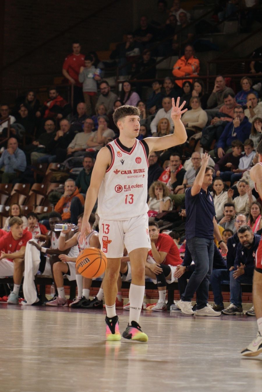Las imágenes del Cultural-Jaén de baloncesto