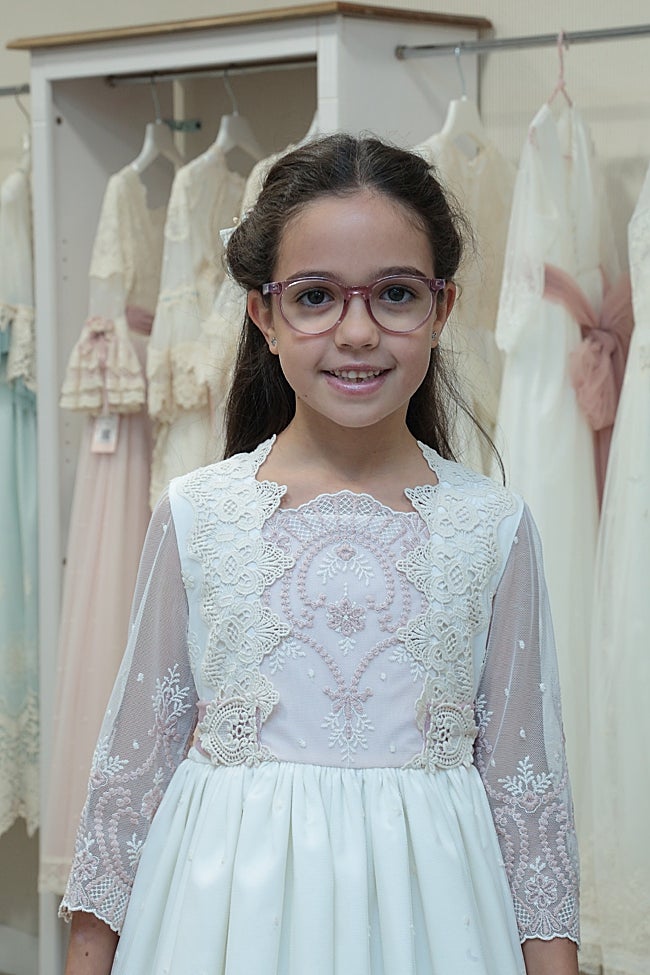 Detalle vestido de comunión