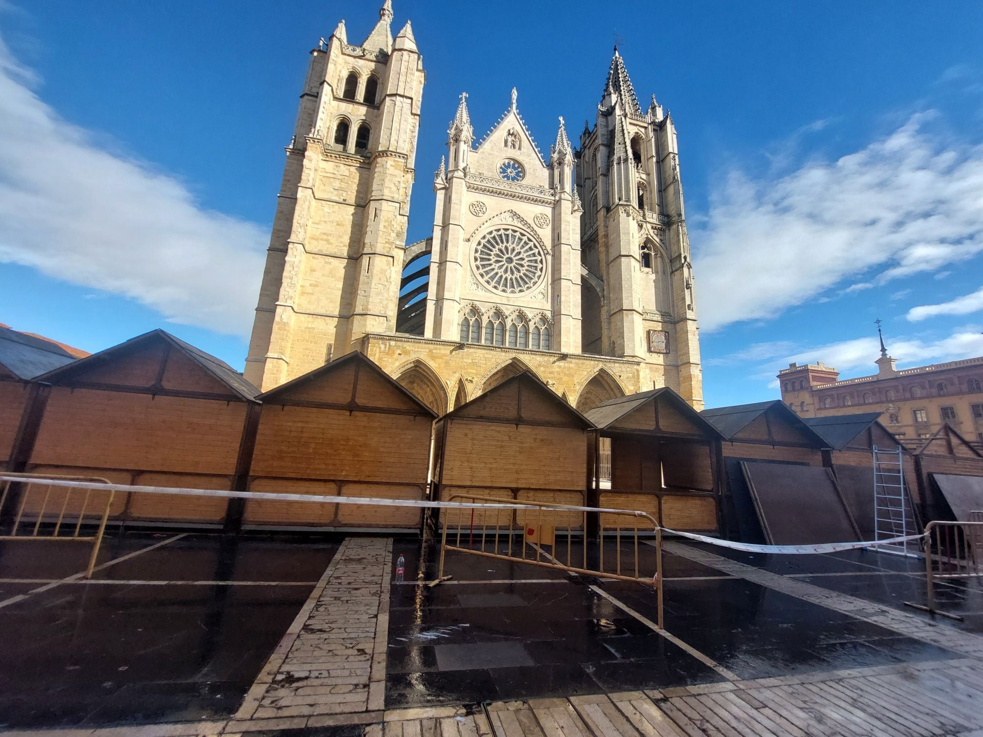Las imágenes de la decoración navideña en el centro de León