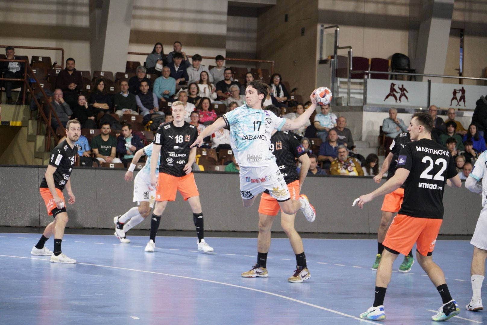 Las mejores imágenes del épico triunfo del Ademar ante el Kadetten