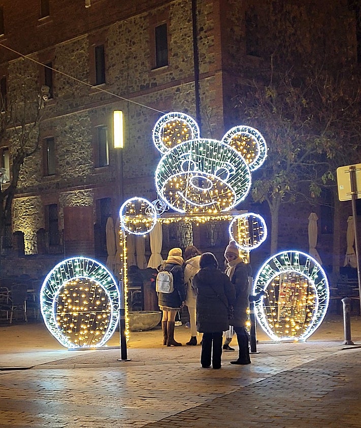 Imagen secundaria 2 - Luces de Navidad en Astorga
