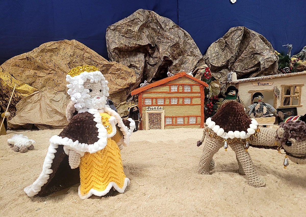 Imagen secundaria 1 - Belén de Ganchillo de Sariegos