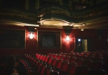 Entre bastidores del Teatro Emperador: las imágenes del interior del edificio cerrado en 2006