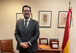 David Manuel Díez Revilla en su despacho.