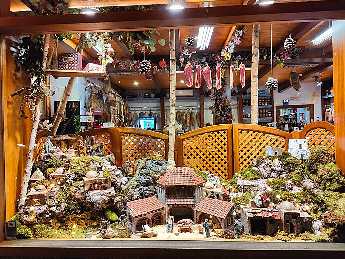 Sortean cheques regalo de 50 euros por votar a los mejores escaparates de la Navidad 2025 en León