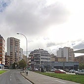 Lugar aproximado del accidente en la calle Cruz Roja, en León capital.
