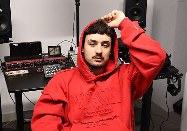 Lil Mess stüdyosunda.