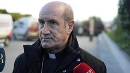 El obispo de Córdoba, el leonés Jesús Fernández González, este lunes.