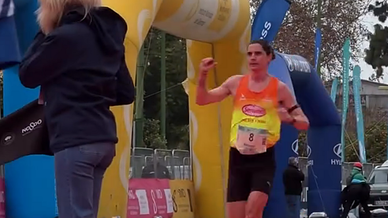 El español más rápido de la Media Maratón de Sevilla es el leonés Rober Aláiz