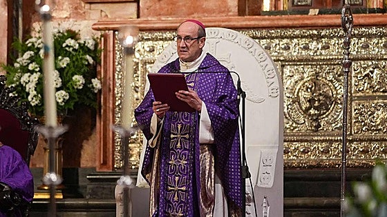 El obispo leonés de Córdoba: «Dios estuvo en Adamuz dando luz»