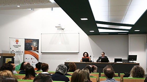 Formar a los investigadores «es vital para comunicar ciencia con claridad y combatir bulos»