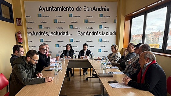 El alfoz de León pide de forma unánime tener voz en el nuevo convenio de transporte de la Junta