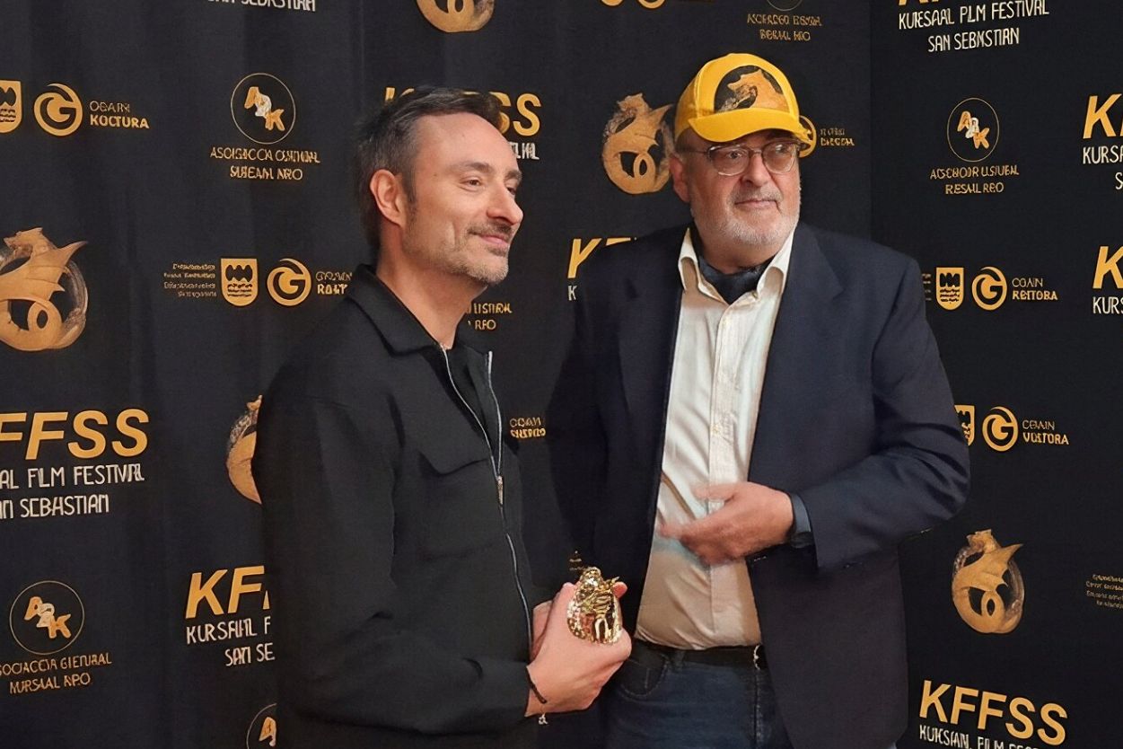 Leon'lu film yapımcısı Luis Ángel Mendaña, San Sebastián'daki yeni IA festivalinde zafer kazandı