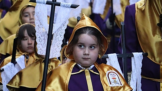 La Agonía brilla en el Silencio de la noche de Minerva