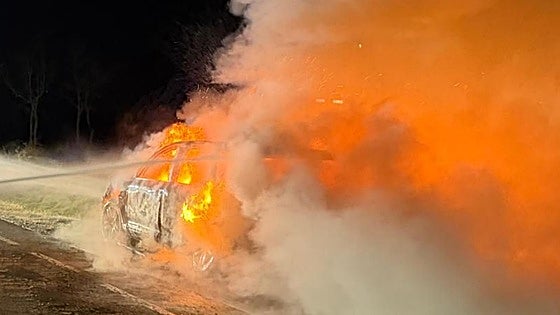 Segundo coche calcinado en 24 horas: arde un turismo de madrugada en León