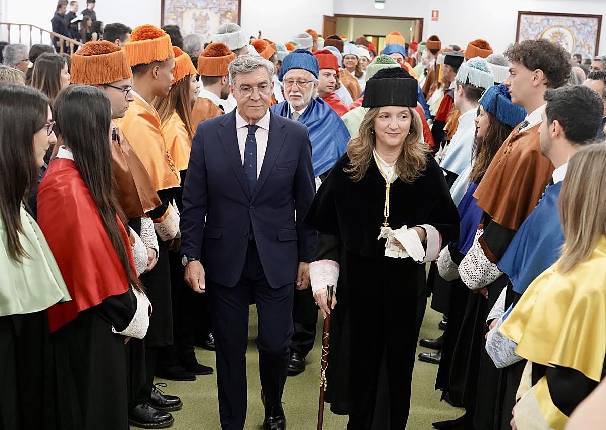Imagen secundaria 1 - Celebración del Día de San Isidoro en la ULE.