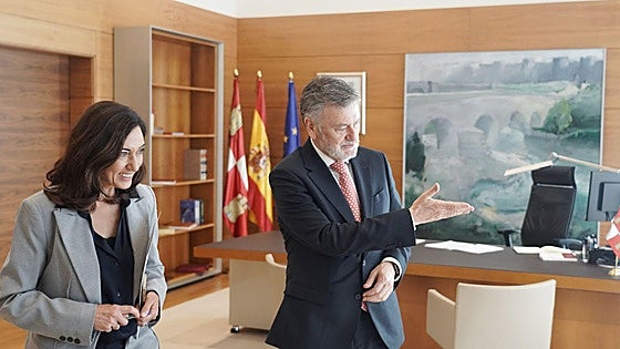 Gallego ve «muy difícil» el apoyo de los leonesistas a Mañueco ante su investidura