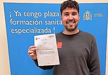 El astorgano David Pastor, primer MIR de Urgencias en España