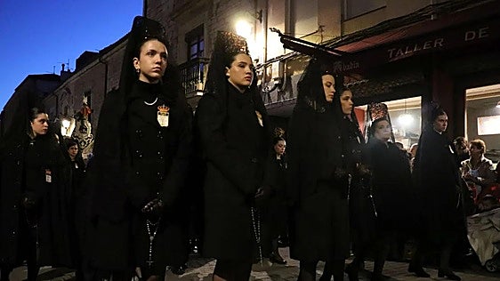 La Cofradía de Minerva en León vota si autoriza la túnica para las mujeres: «Las repercusiones pueden ser trascendentes»