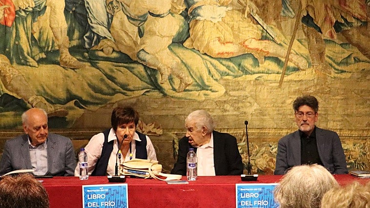 El 'Libro del frío' reivindica en León «la unicidad de poesía y música como dos componentes de un todo»